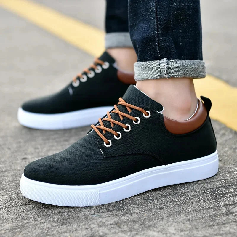 Fashionable Casual Sneakers Made of Canvas