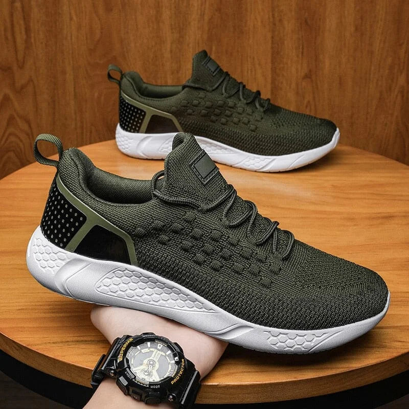 Minimalistic Men's Casual Sneakers