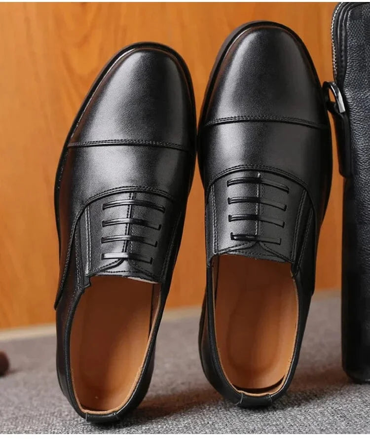 Leather Shoes - Vintage